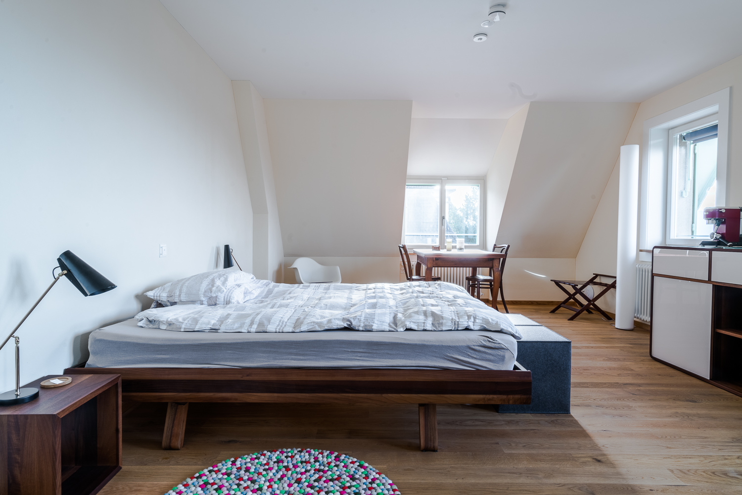 Stunning View Studio